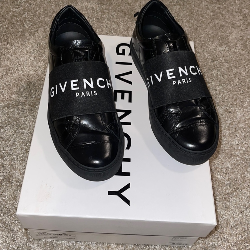 Womens Givenchy Black Croc Elastic Urban Knots Sneakers